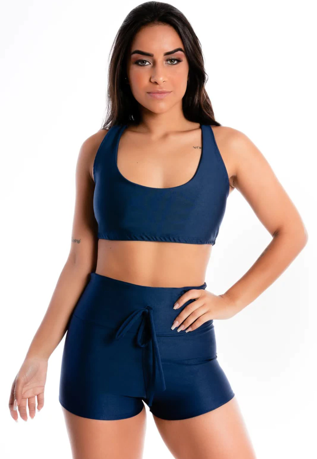 Cropped Liso e Short Liso Azul Marinho Conjunto www.athenafitwear.com.br