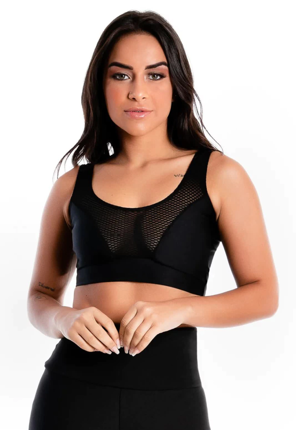 Cropped Detalhe Busto Preto Tela www.athenafitwear.com.br