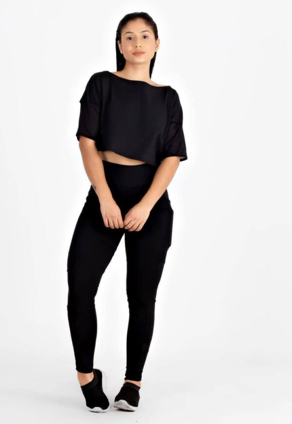 Conjunto Fitness Cropped Preto + Calça Legging com Bolso Tela www.athenafitwear.com.br