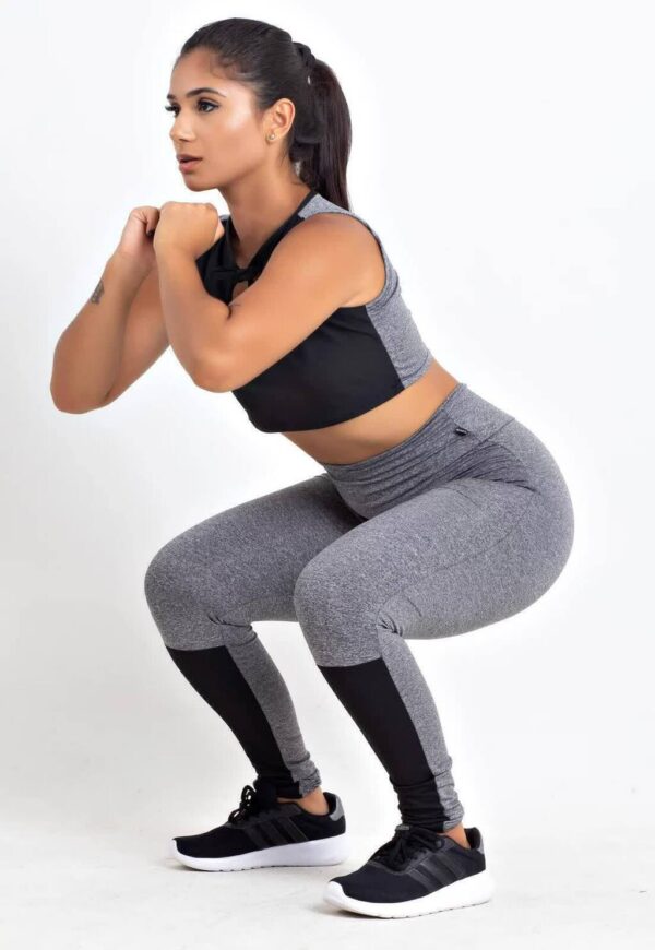 Cropped Mescla e Calça Legging Mescla Detalhe Preto Conjunto Fitness www.athenafitwear.com.br