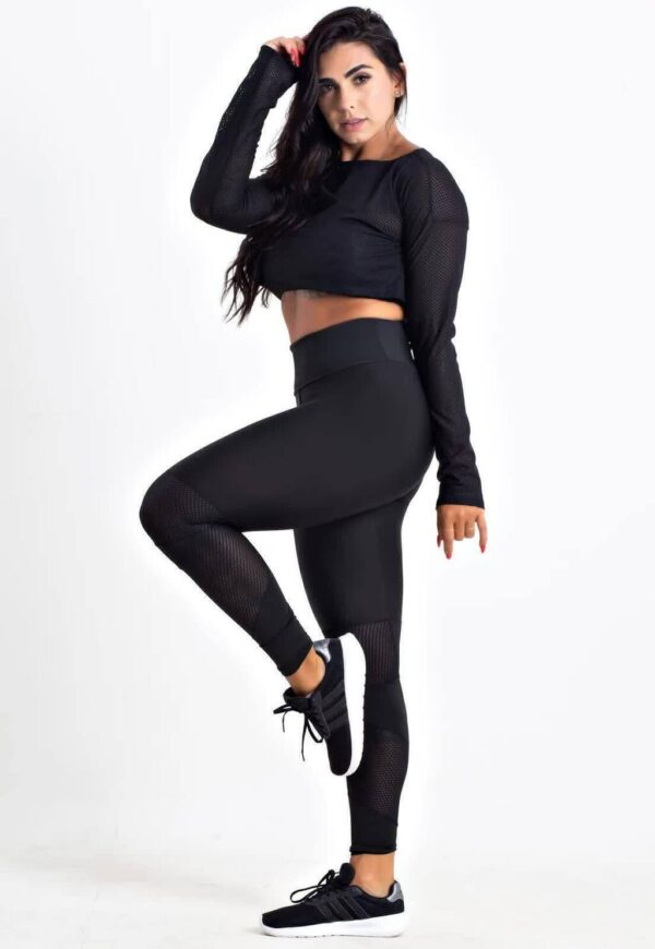 Conjunto e Calça com Detalhes em Dry e Fitness Cropped de Tela Dry www.athenafitwear.com.br