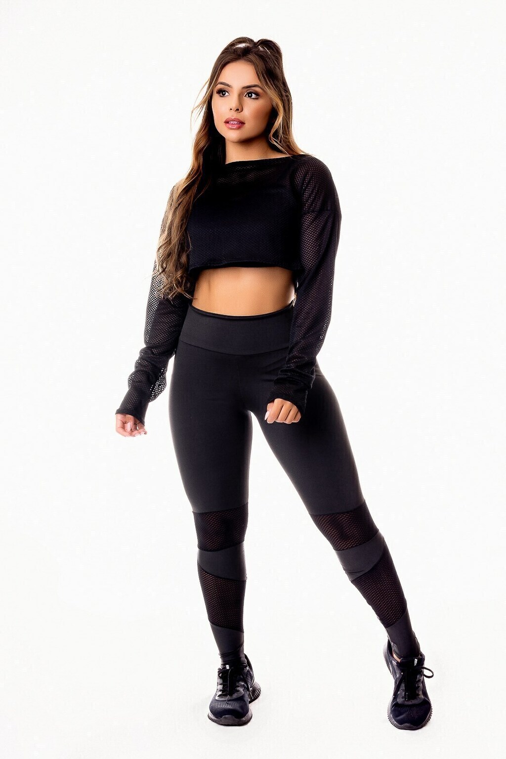 Conjunto e Calça com Detalhes em Dry e Fitness Cropped de Tela Dry www.athenafitwear.com.br