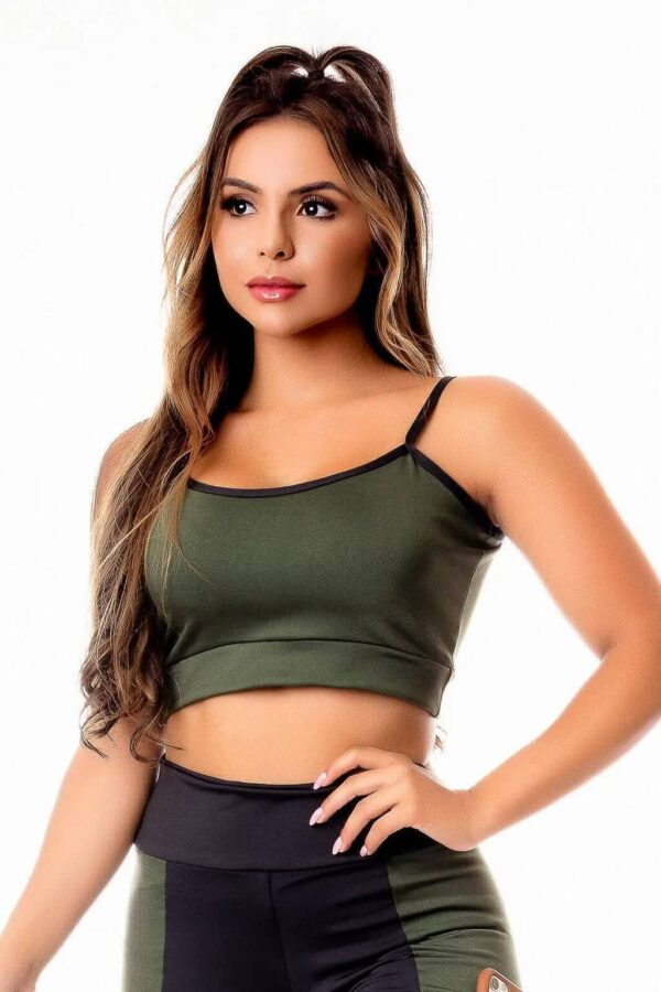 Top Fitness Academia Verde Militar com Viés Preto Cropped www.athenafitwear.com.br