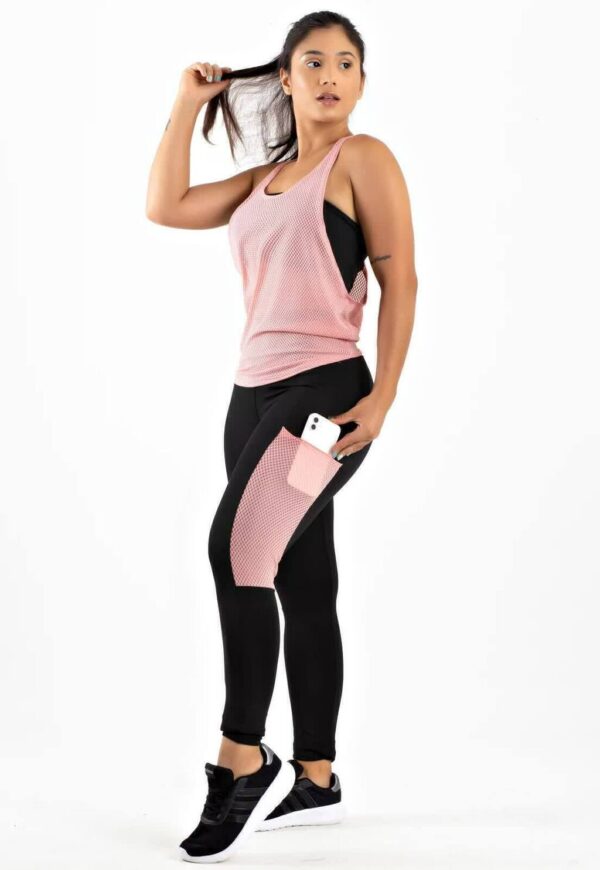 Calça Legging com Bolso em Tela Dry + Regata de Tela + Top Tomara que Caia Preto com Rosé Conjunto Fitness www.athenafitwear.com.br