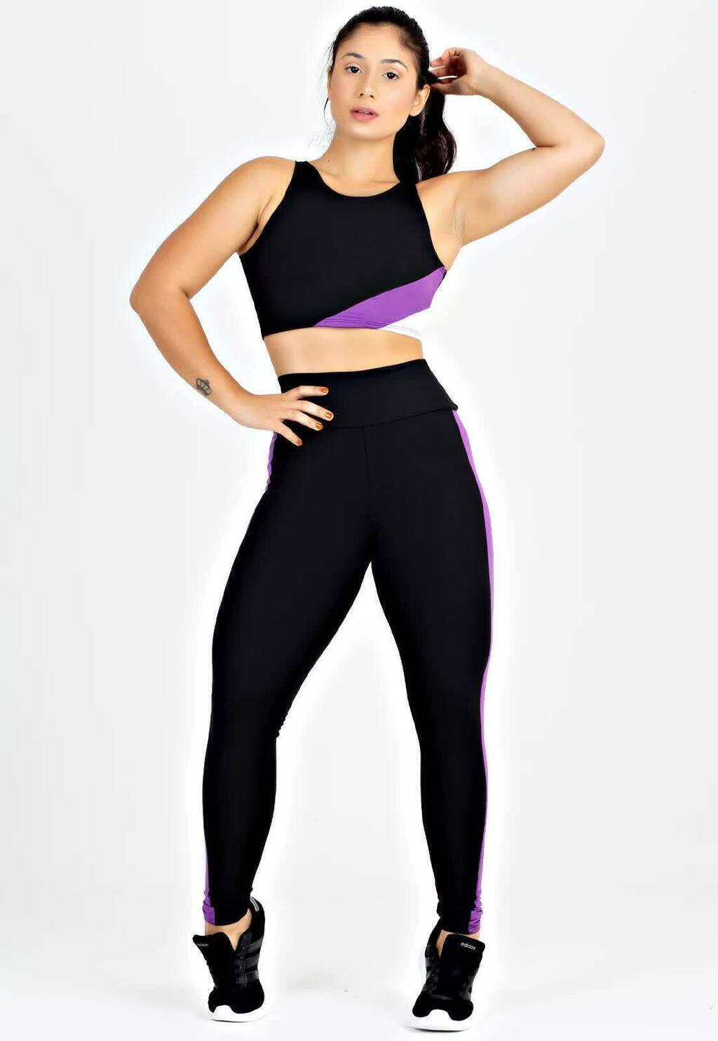 Cropped + Calça Legging Preto com Roxo e Branco Conjunto Metamorfose www.athenafitwear.com.br