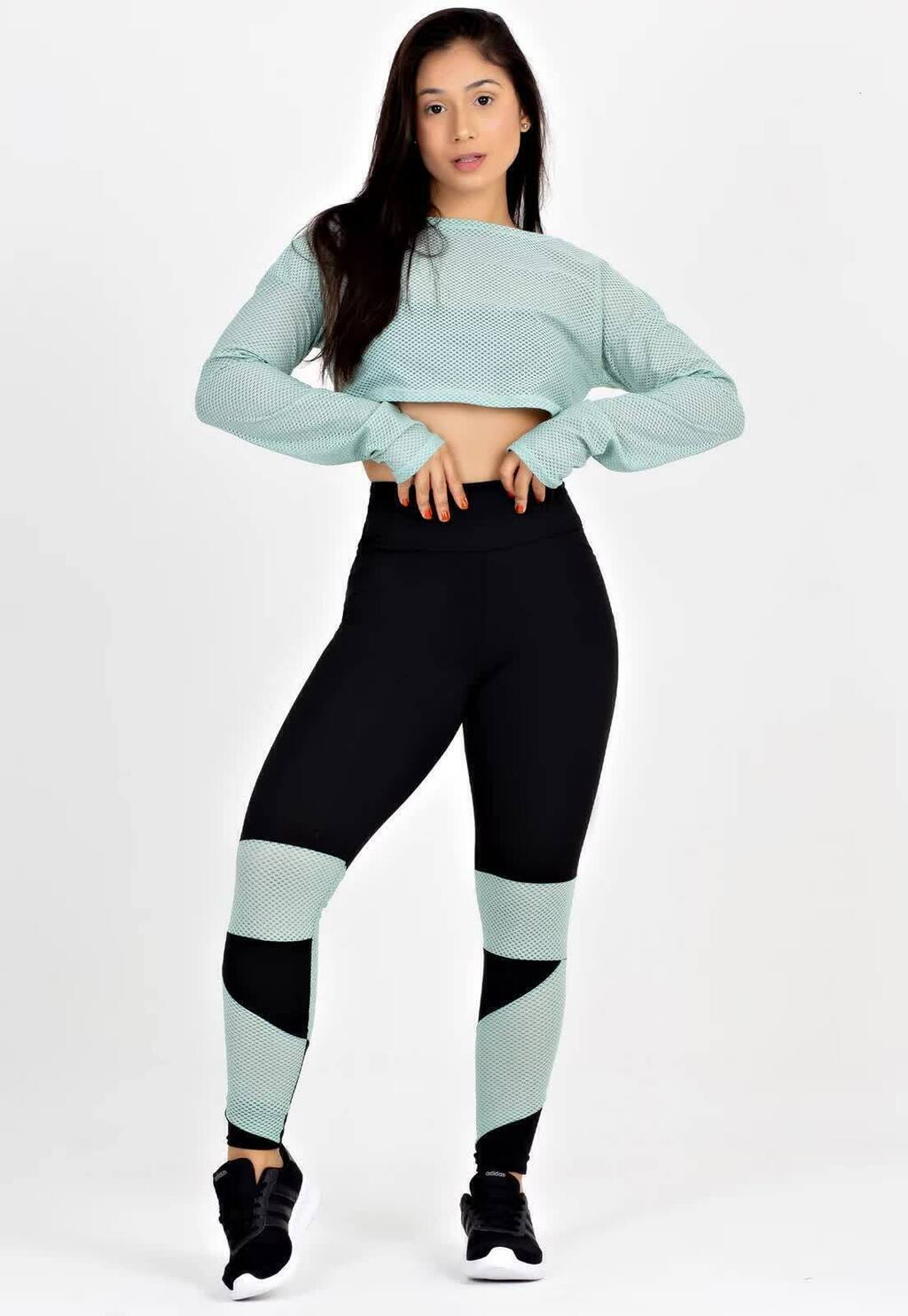 Cropped Em Tela + Calça Legging Com Detalhe Verde Conjunto Metamorfose www.athenafitwear.com.br
