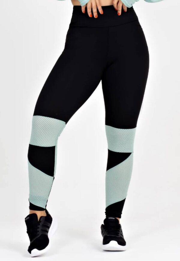 Cropped Em Tela + Calça Legging Com Detalhe Verde Conjunto Metamorfose www.athenafitwear.com.br