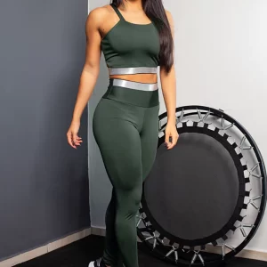 Calça Legging Cintura Alta + Cropped Alcinha Cinza Verde com Elásticos Conjunto Fitness www.athenafitwear.com.br